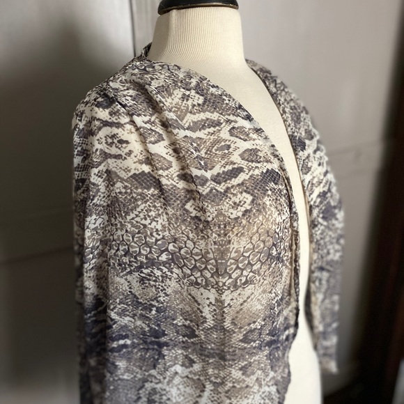 Snake Skin Print Shawl - Picture 1 of 5